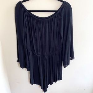 Black Off-shoulder short Romper